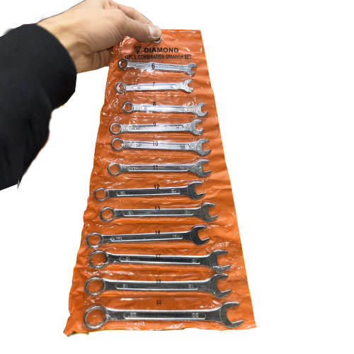 مجموعه 12 عددی آچار یکسر تخت و رینگ دیاموند کد 012 آچار رینگی دیاموند A12 (1) مجموعه 12 عددی آچار یکسر تخت و رینگ دیاموند کد 012 با کاور آویزی نظمدهنده